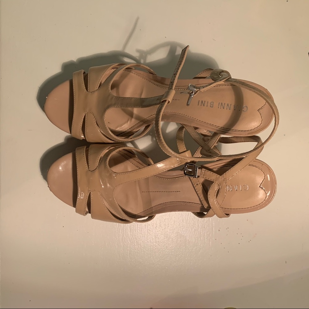 Nude Gianna Bini Heels